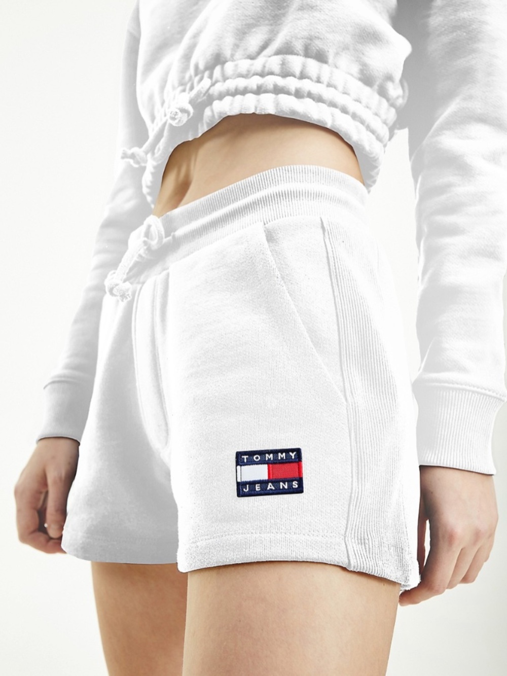 Tommy Hilfiger Tommy Badge Sweatshort In Fresh White | Size XS Running Short